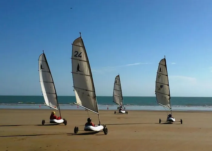 Un Petit Nid Douillet En Front Et Vue St Jean סן ז'אן דה מון