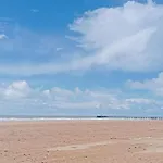 Un Petit Nid Douillet En Front Et Vue St Jean شقة *
